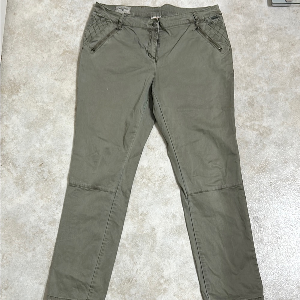 Lee Cooper pants in olive with Distressed Look and Slim Fit